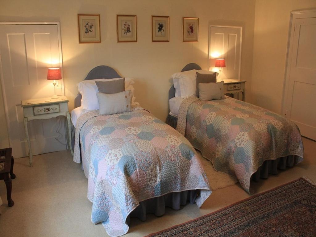 Church Farmhouse B & B Kennett Szoba fotó